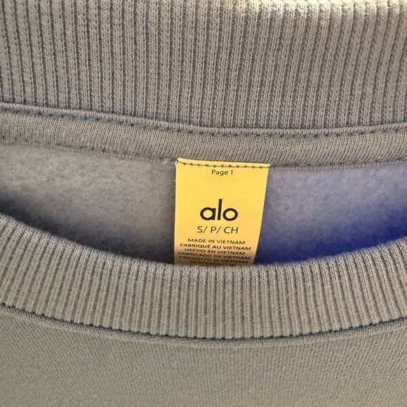 Alo Yoga Accolade Crew Neck pullover - Picture 4 of 4